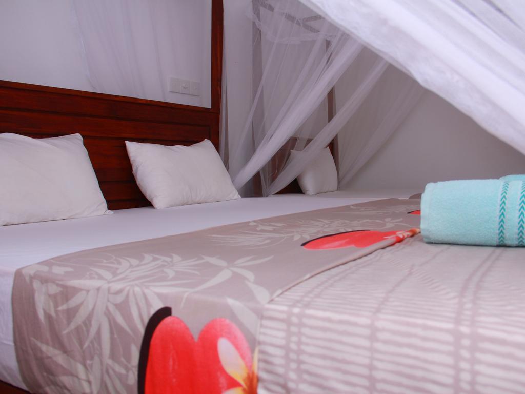 Отель Orchid Rest Мирисса Экстерьер фото